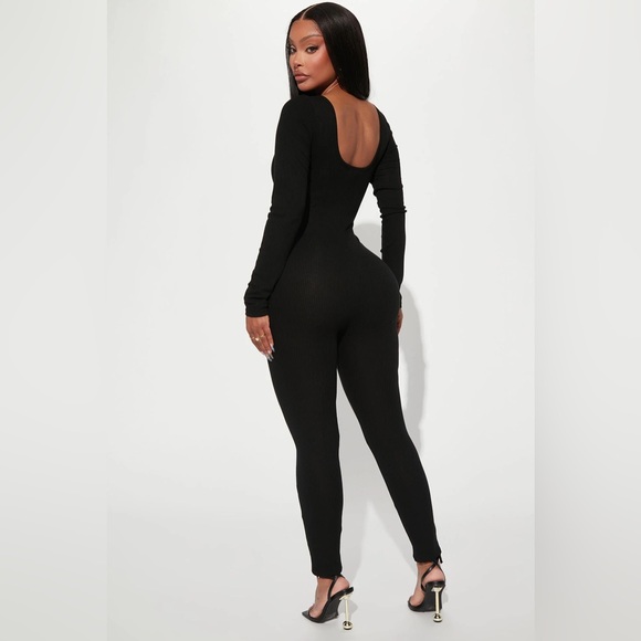 NWT Fashion Nova Your All Time Favorite Jumpsuit in Black - Picture 2 of 5